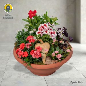 Sommer Pflanzschale in rot- rosa Töne, Mit Herz und Schale, Durchmesser ca. 50 cm
